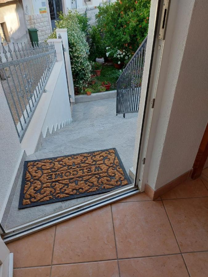Apartman Luka Jadrtovac Eksteriør bilde